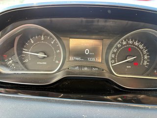 Peugeot 208 2013