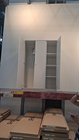 Armario blanco 10 días de uso
