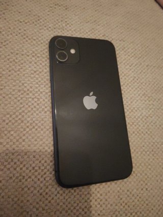 iPhone 11 Negro 64GB - Batería 79%