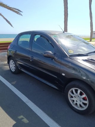 Peugeot 206 2003