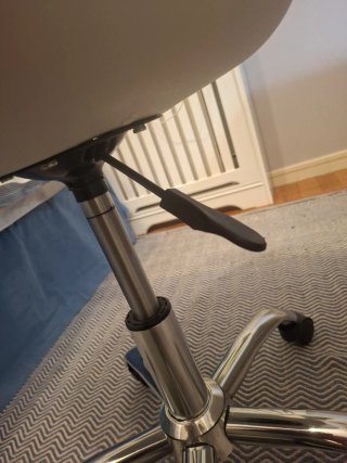 Silla de oficina blanca moderna