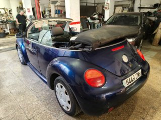 Volkswagen Beetle 2005