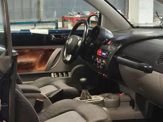 Volkswagen Beetle 2005