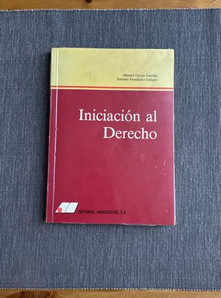 Libros Derecho UNED (Plan antiguo)