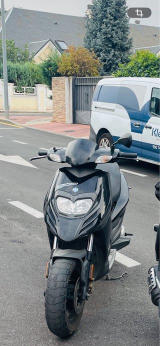 Piaggio Typhoon 50 2T Scooter