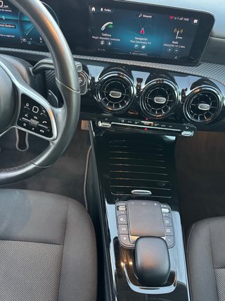 Mercedes-Benz Clase A 2021 SOLO 93.000km