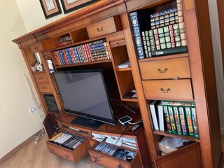 Mueble TV madera antiguo