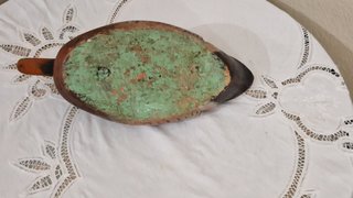 Señuelo de pato de madera tallado