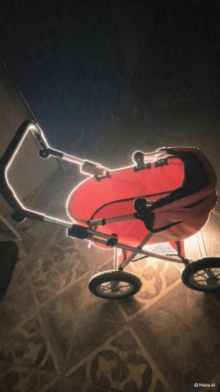 Cochecito de juguete para bebé