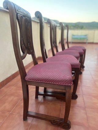 Sillas de madera maciza