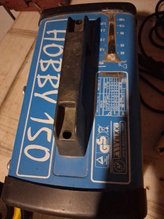 Soldadora Hobby 150 + Electrodos Peso unos 15Kilos