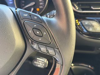 Toyota C-HR 180H Advance 135 kW (184 CV)