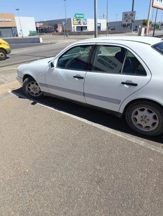 Mercedes-Benz Clase E 1998