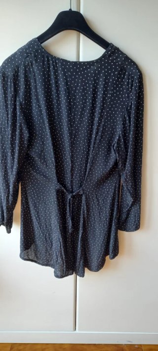 Blusa o miniabito a pois