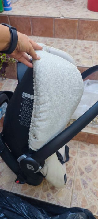 Sillita de coche para bebé