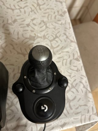 Logitech G29 Volante pedales y cambio de marchas