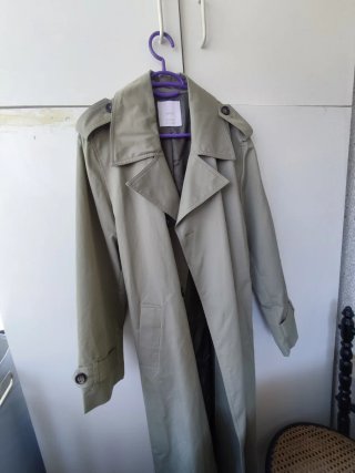 Gabardina larga verde Mango Talla L/XL