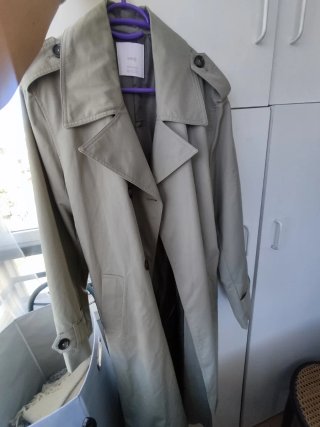 Gabardina larga verde Mango Talla L/XL