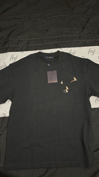Camiseta Louis Vuitton Negra
