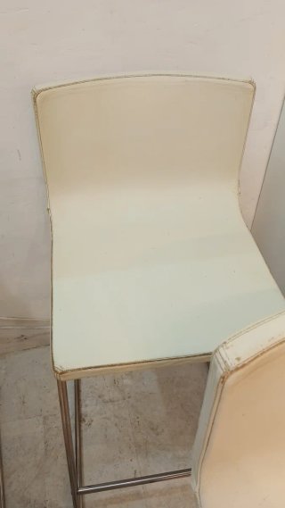 Juego de 4 Sillas Blancas Piel Sintética