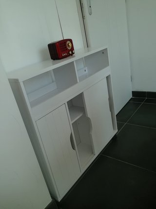 Mueble auxiliar estrecho 20cm con ruedas blanco