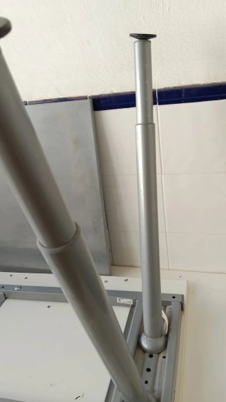 Mesa Escritorio Esquinera Blanca y Gris