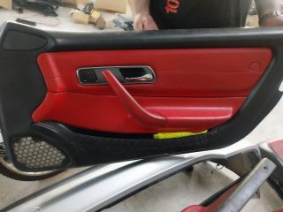 Paneles Puerta Mercedes SLK r170 rojos