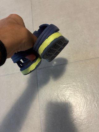 Ciabatte/sandaletto bimbo 23