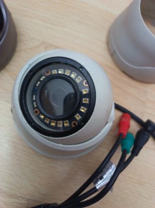 Cámaras de seguridad vendo 5 cámaras 80€