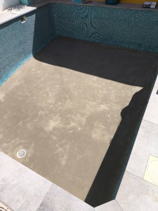 Construcción, rehabilitación y reformas de piscina