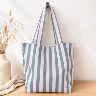 Bolso de tela con rayas rosas y verdes