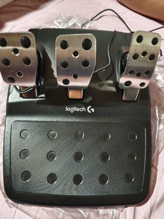 Volante Logitech G29 + Pedales PS5/PS4/PC