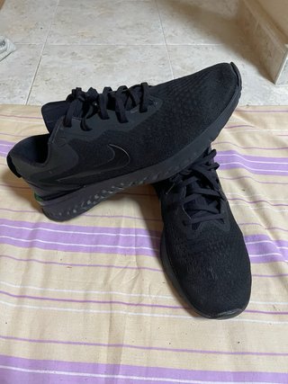 Nike React Odyssey Talla 44