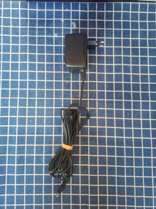 MASTERSYSTEM ORIGINAL CARGADOR ENCHUFE OFICIAL