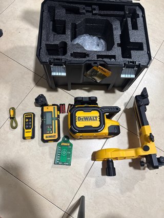 Nivel Láser Rotativo Dewalt DCLE15221G