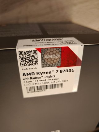 AMD Ryzen 7 8700G AI con Radeon 780M Integrada CPU
