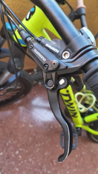 Bicicleta Rockrider ST 520 27.5