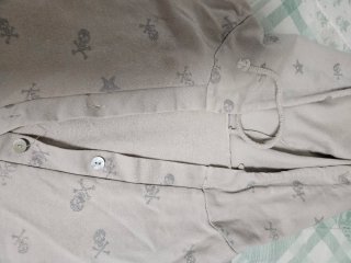 Sudadera con capucha y estampado