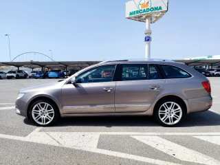 SKODA SUPERB 3.6 V6 GASOLINA 260 CV 4X4 230.000 KM