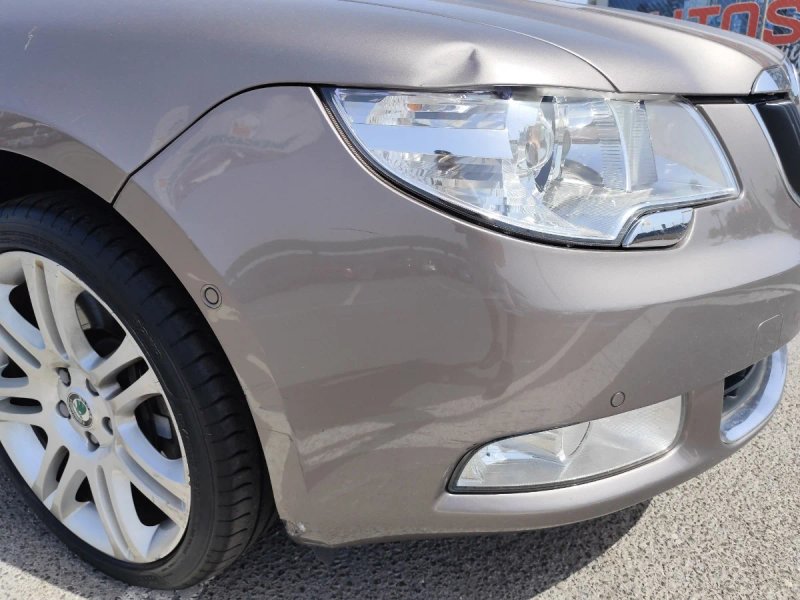 Škoda Superb 3.6 V6 FSI Exclusive 2011, foto 11