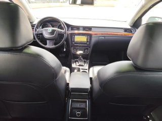 SKODA SUPERB 3.6 V6 GASOLINA 260 CV 4X4 230.000 KM