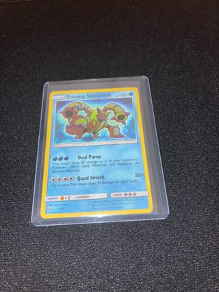 Carta Pokémon Volcanion shiny INGLES