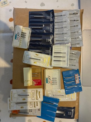 Confezione di frese troncoconiche DIASWISS AXIS