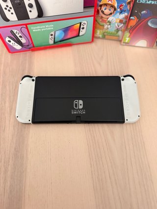 Nintendo Switch OLED Bianca + Giochi + Controller