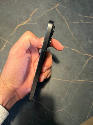 iPhone 15 Pro Apple - Ottimo stato