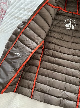 Chaqueta JOTT acolchada con capucha 8/10 años