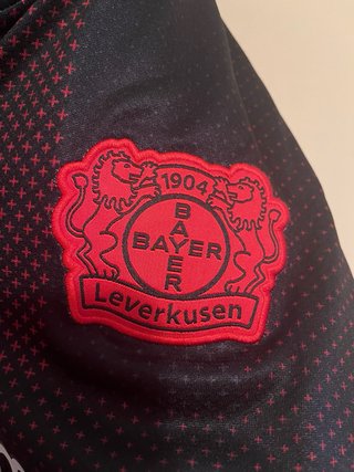 Camiseta Leverkusen Negra y Roja