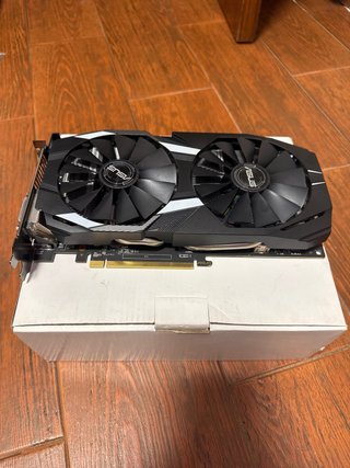 Tarjeta Gráfica ASUS Dual RX580 O4G NUEVA