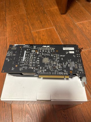 Tarjeta Gráfica ASUS Dual RX580 O4G NUEVA