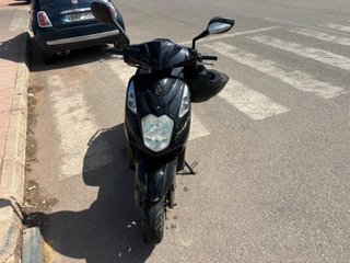 Moto Scooter SYM Orbit Negra
